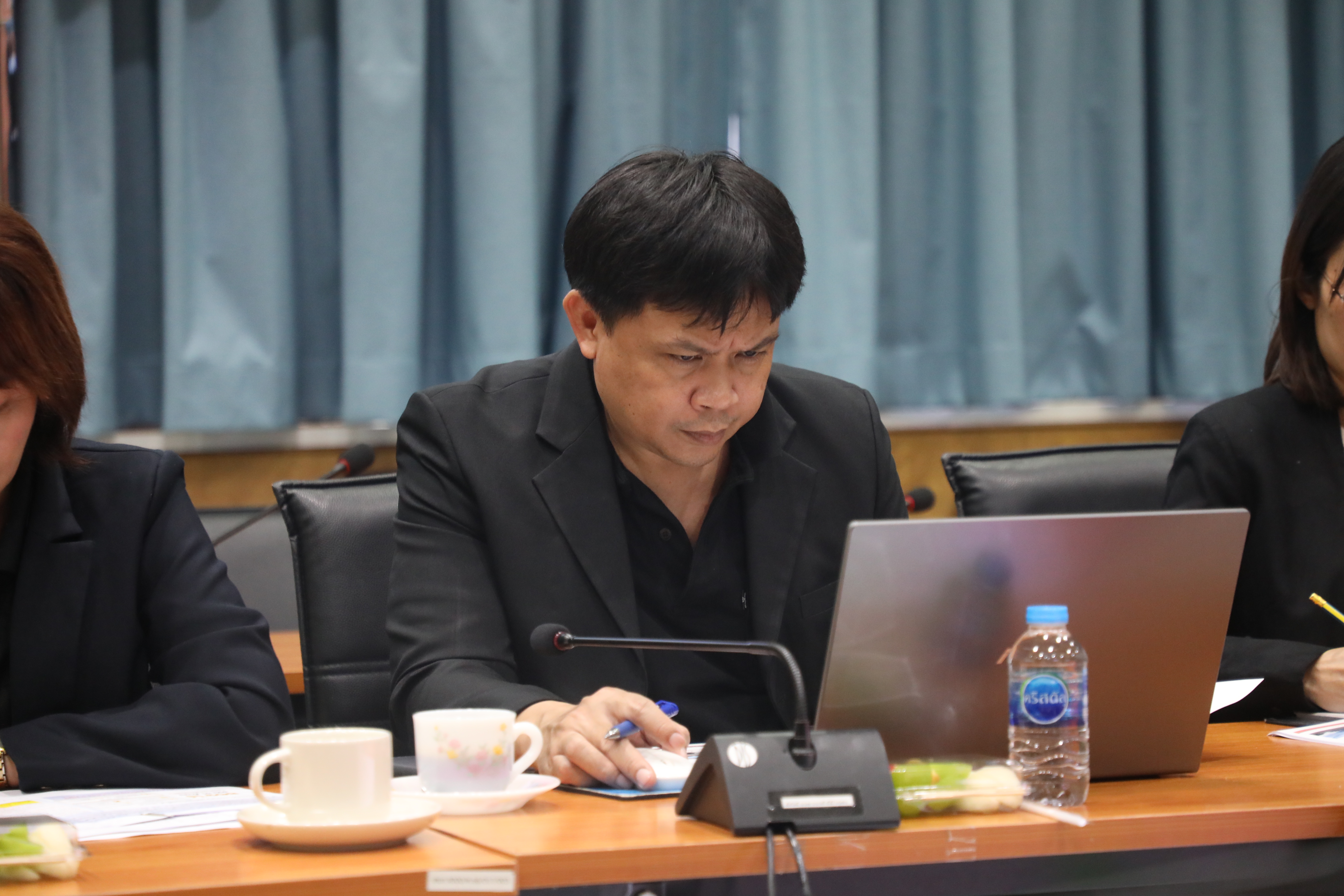 title - ส.ป.ก. ประชุมเรื่องการขออนุญาตใช้ประโยชน์ที่ดินและการเก็บค่าตอบแทนการใช้ประโยชน์ที่ดินในเขตพื้นที่สำนักงานการปฏิรูปที่ดินเพื่อเกษตรกรรมต่อการประกอบกิจการปิโตรเลียม